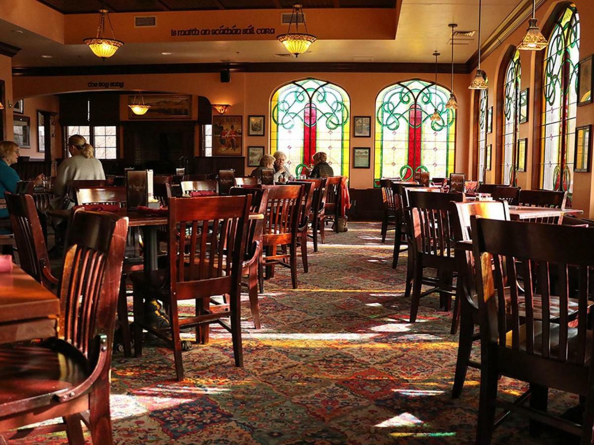 Saint Brendan'S Inn Green Bay Buitenkant foto