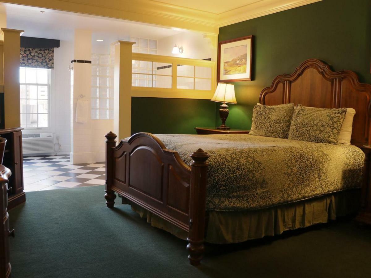 Saint Brendan'S Inn Green Bay Kamer foto