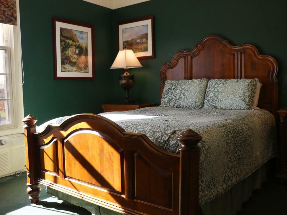Saint Brendan'S Inn Green Bay Kamer foto
