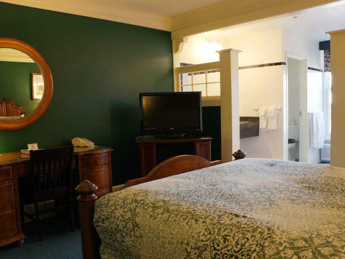 Saint Brendan'S Inn Green Bay Kamer foto